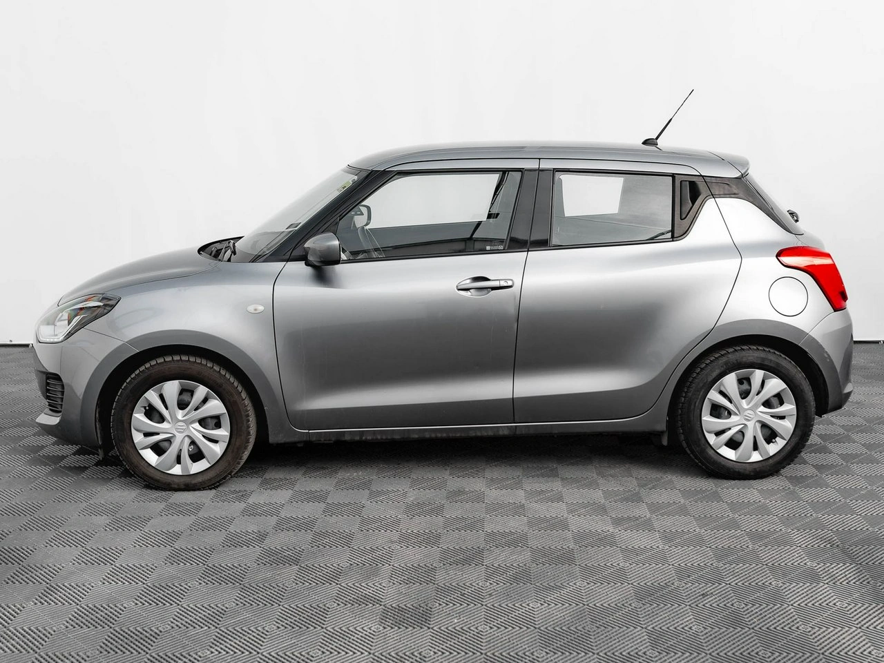 Suzuki Swift - Zdjęcie 7