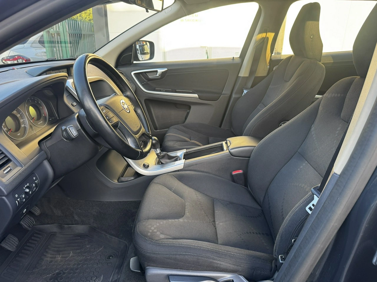 Volvo XC 60 - Zdjęcie 12