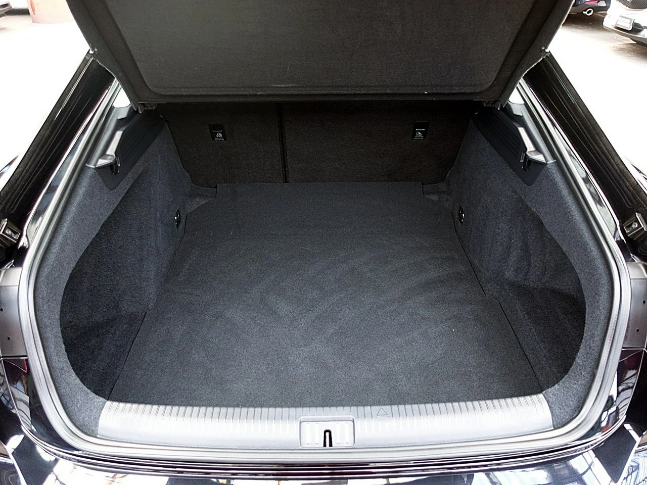 Volkswagen Arteon - Zdjęcie 14