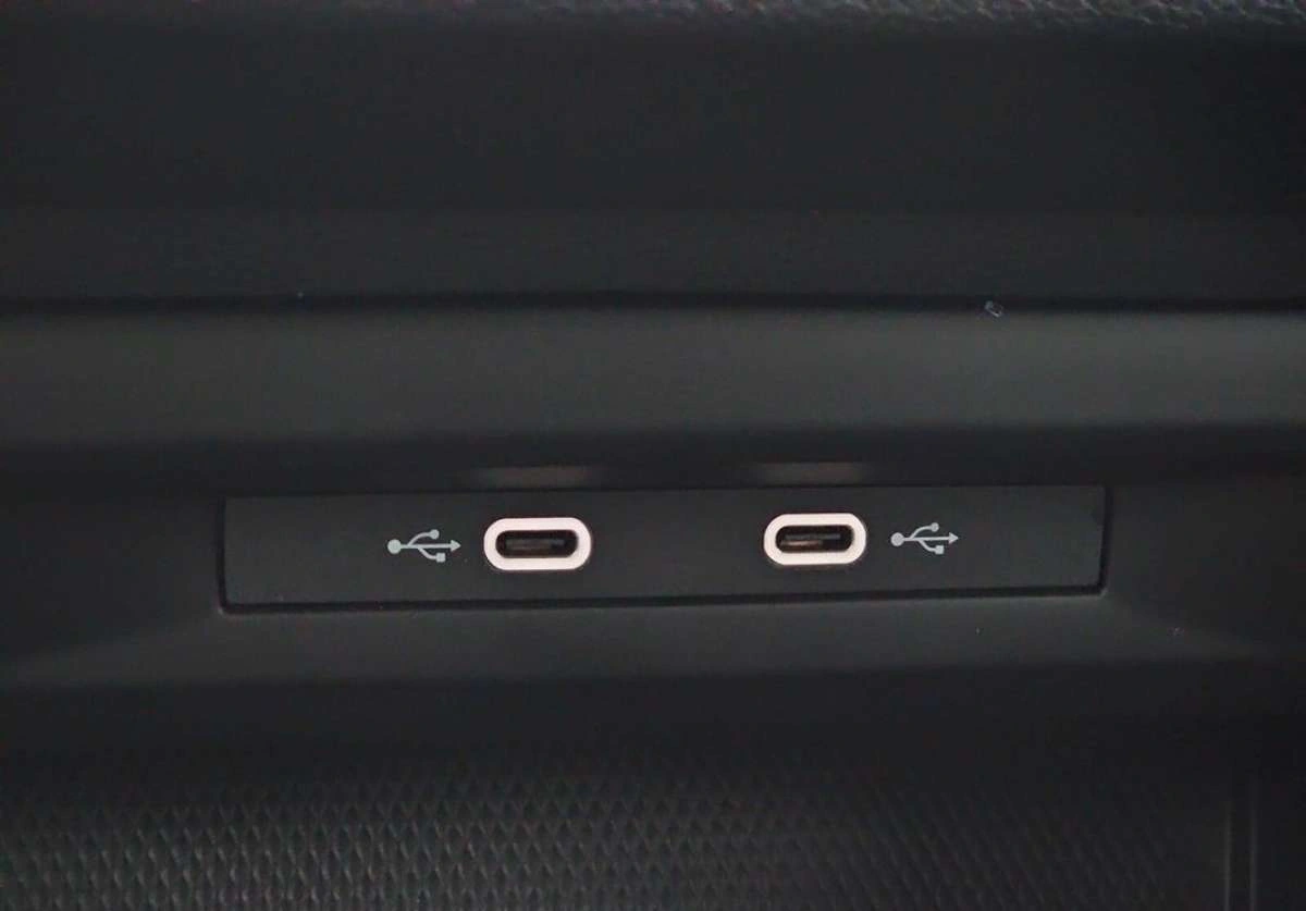 Volkswagen Golf Variant - Zdjęcie 31