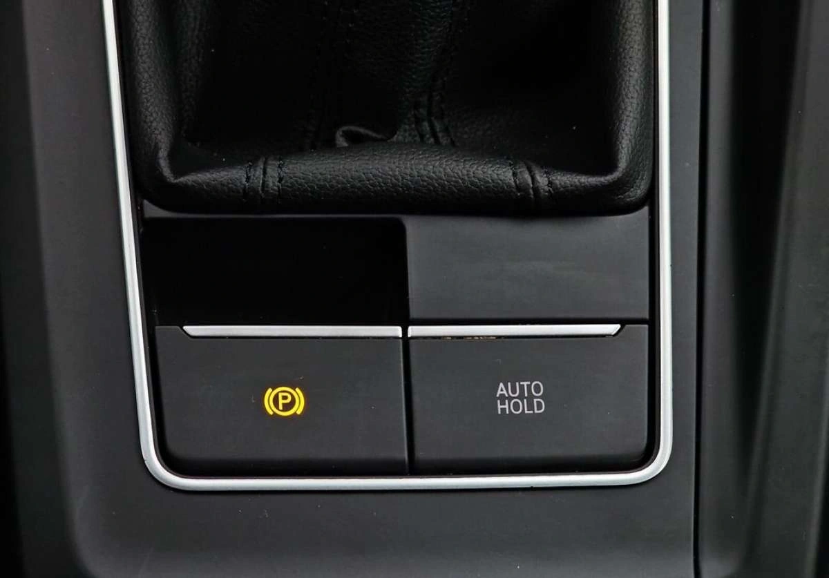 Volkswagen Golf Variant - Zdjęcie 35