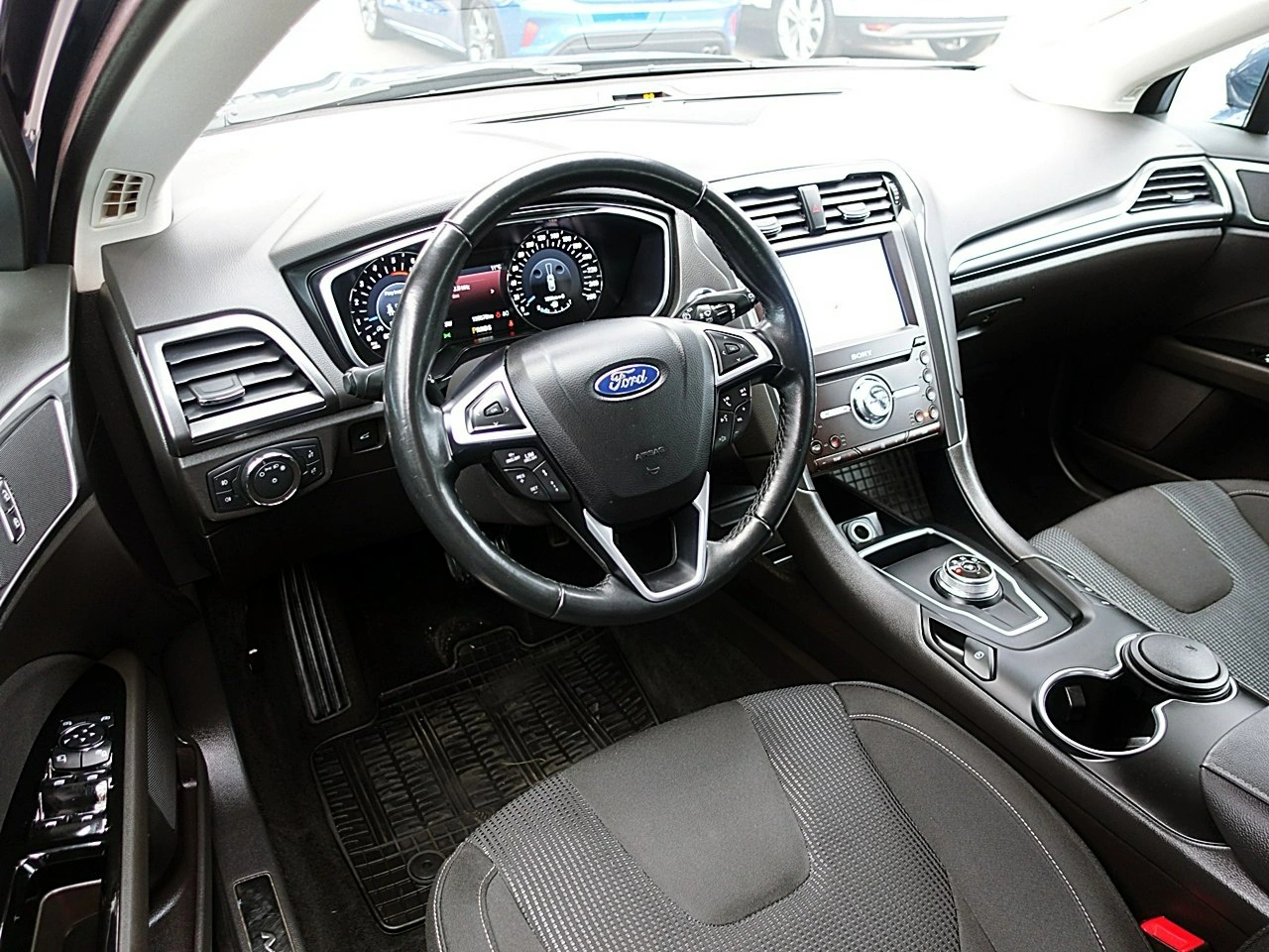 Ford Mondeo - Zdjęcie 16