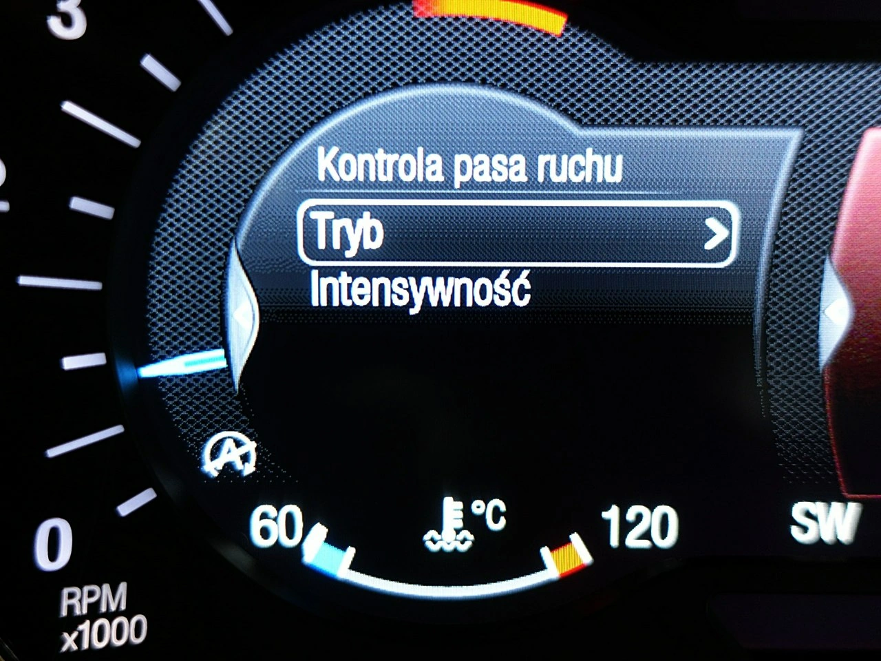 Ford Mondeo - Zdjęcie 33