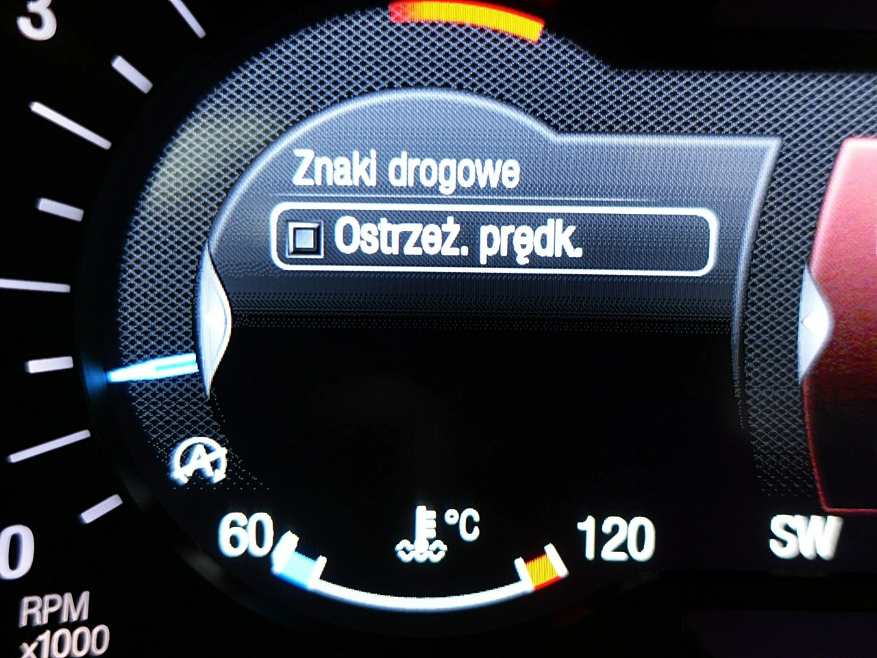 Ford Mondeo - Zdjęcie 38