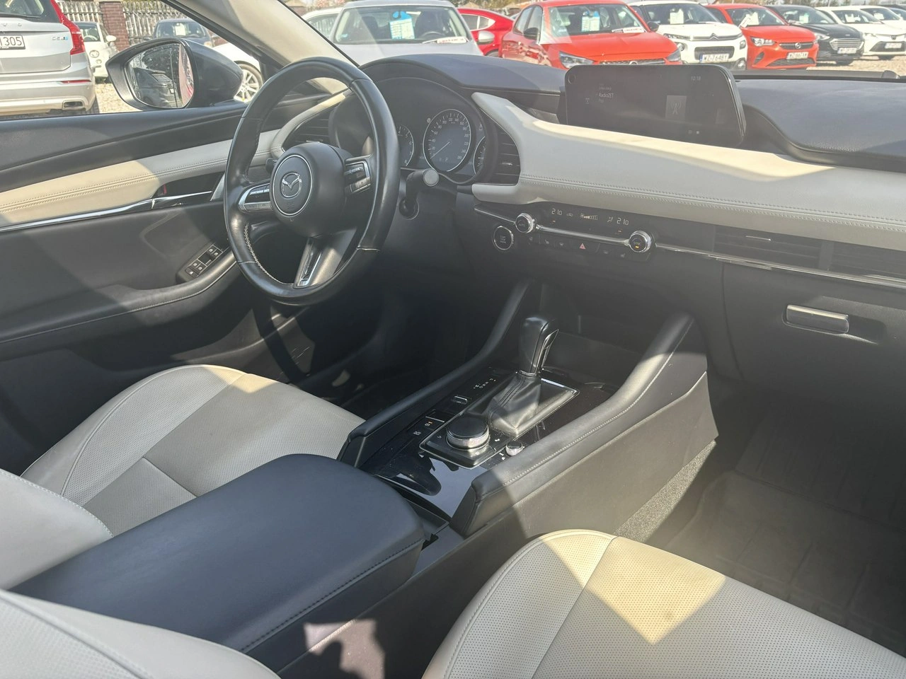 Mazda 3 - Zdjęcie 22