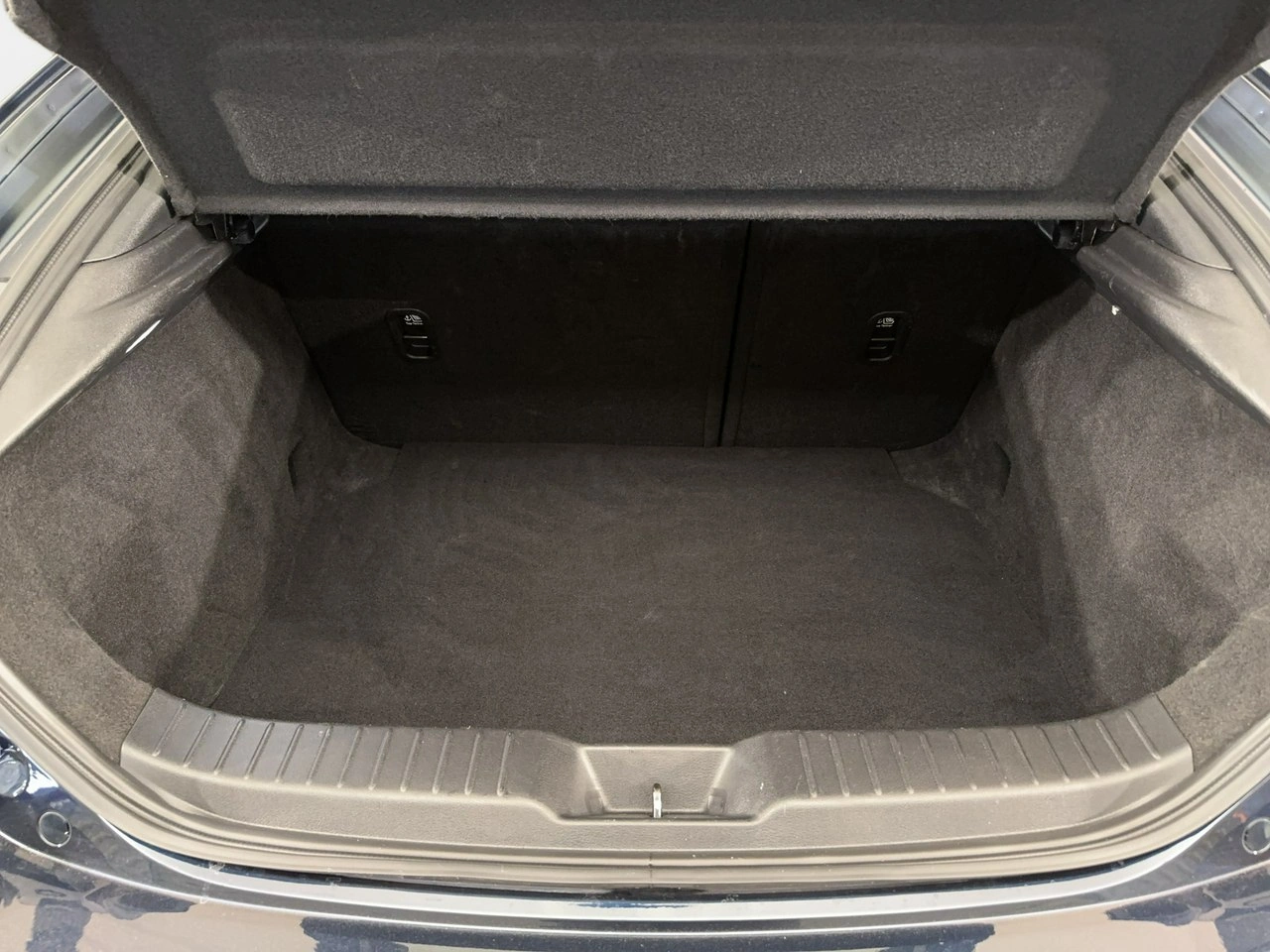 Mazda 3 - Zdjęcie 13
