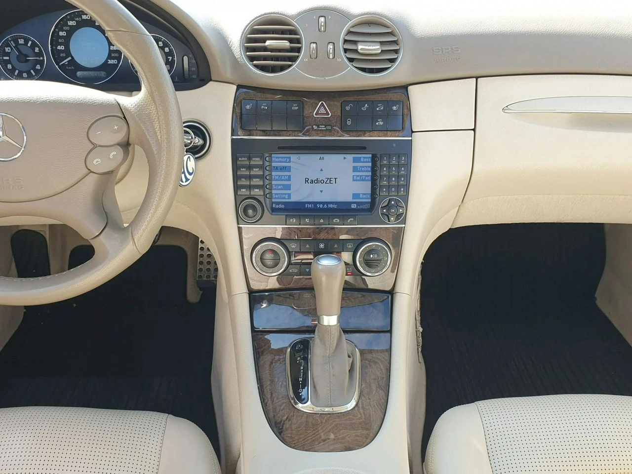 Mercedes CLK 63 AMG - Zdjęcie 29