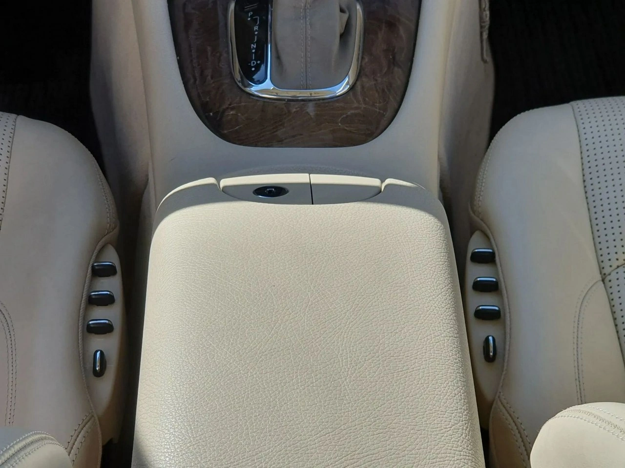 Mercedes CLK 63 AMG - Zdjęcie 32