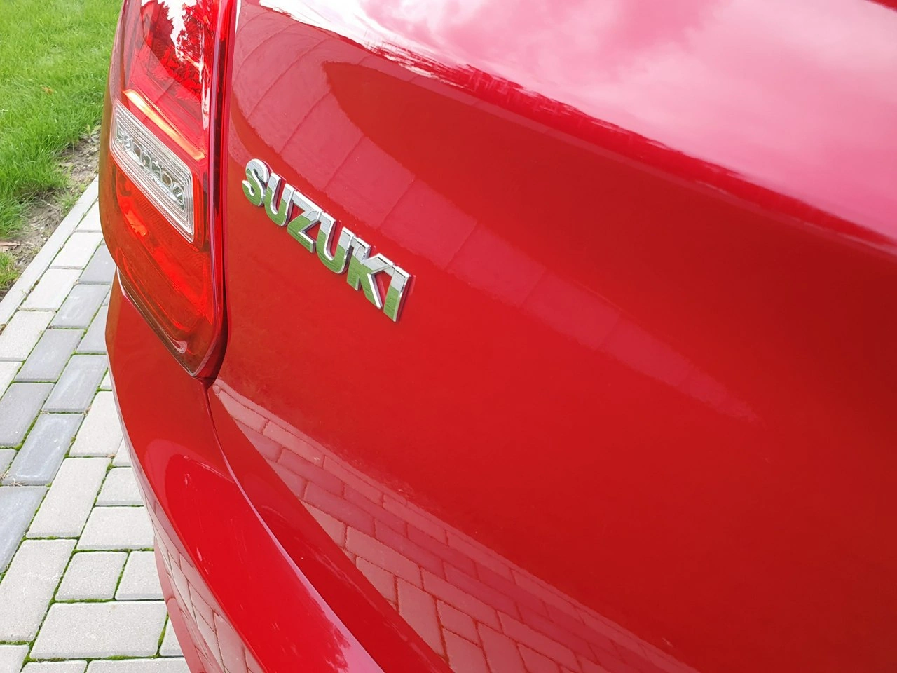 Suzuki Swift - Zdjęcie 11