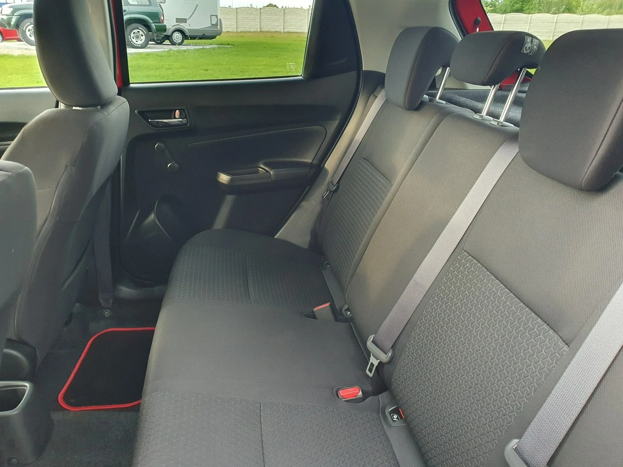 Suzuki Swift - Zdjęcie 22