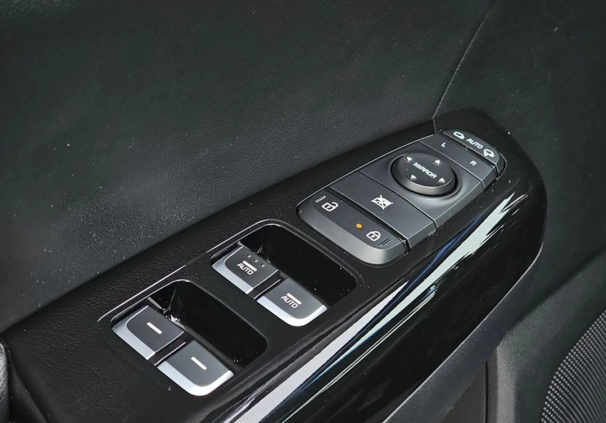 Kia Sportage - Zdjęcie 17