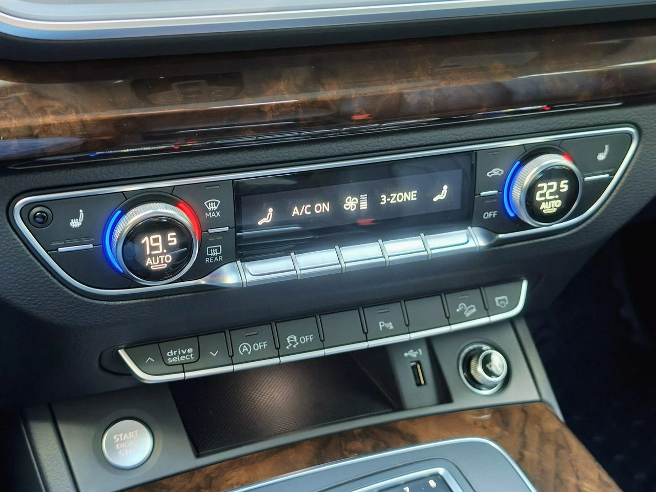 Audi Q5 - Zdjęcie 18