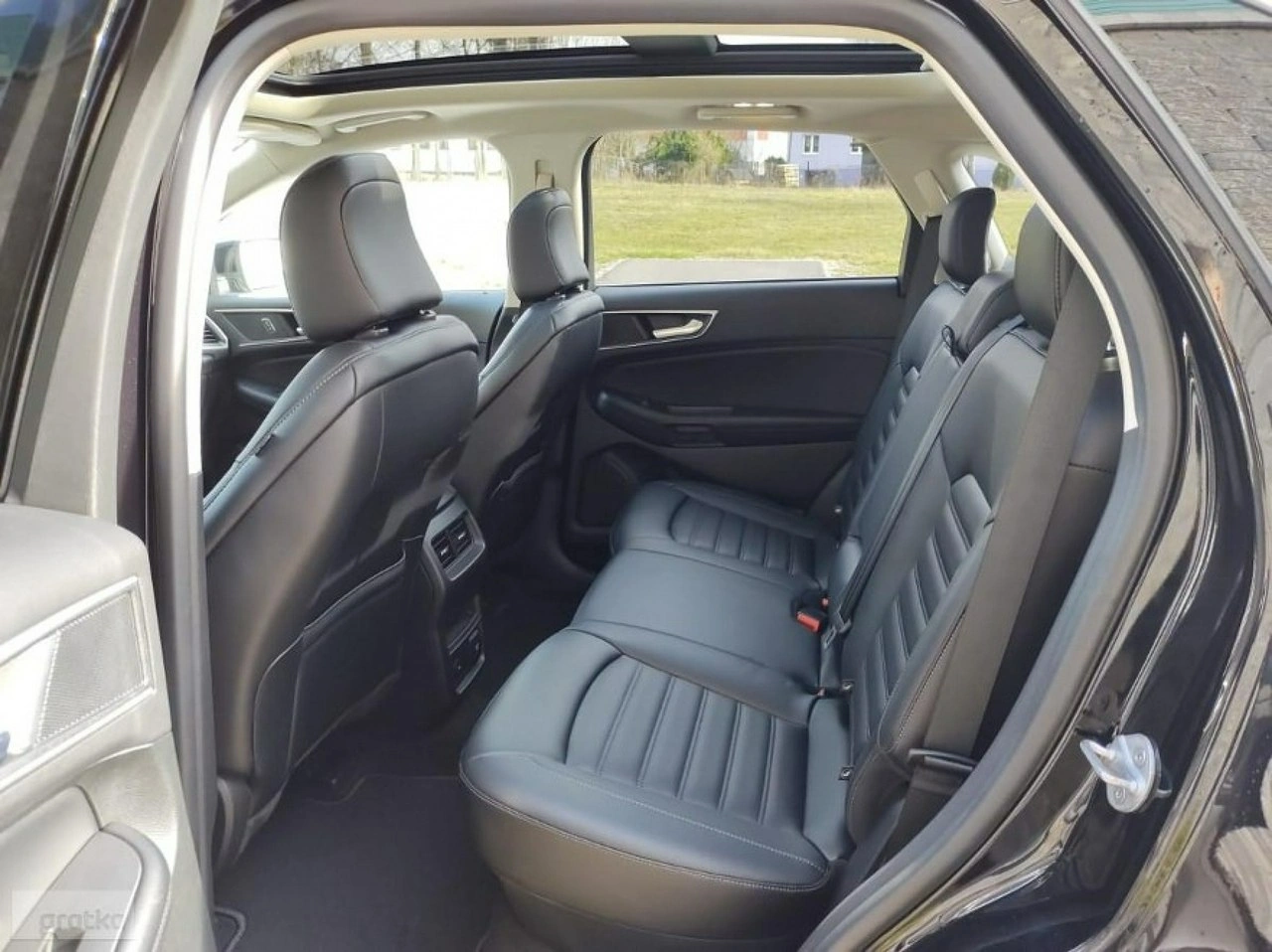 Ford Edge - Zdjęcie 10