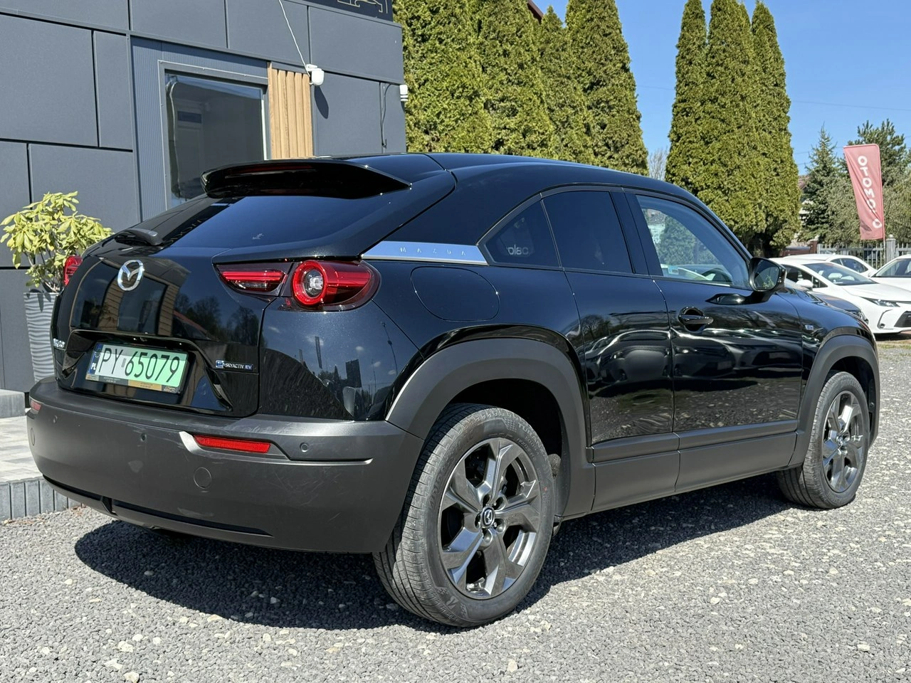 Mazda MX-30 - Zdjęcie 11