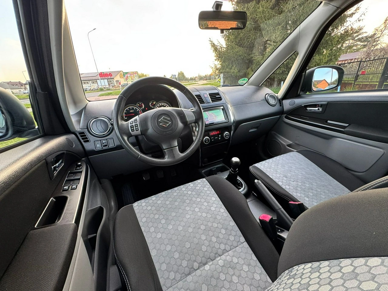 Suzuki SX4 - Zdjęcie 20
