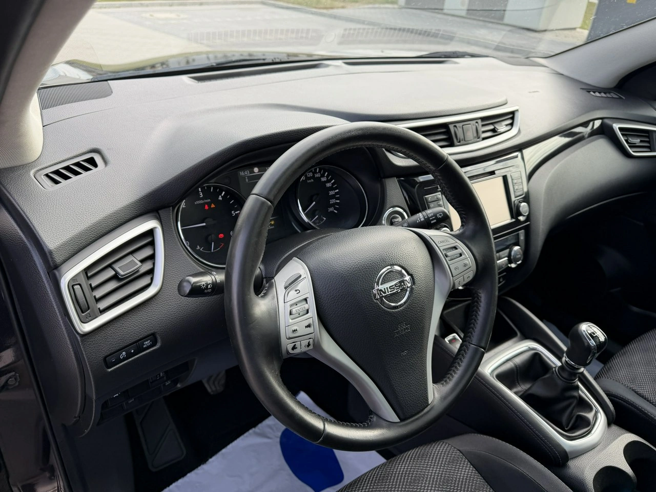 Nissan Qashqai - Zdjęcie 19