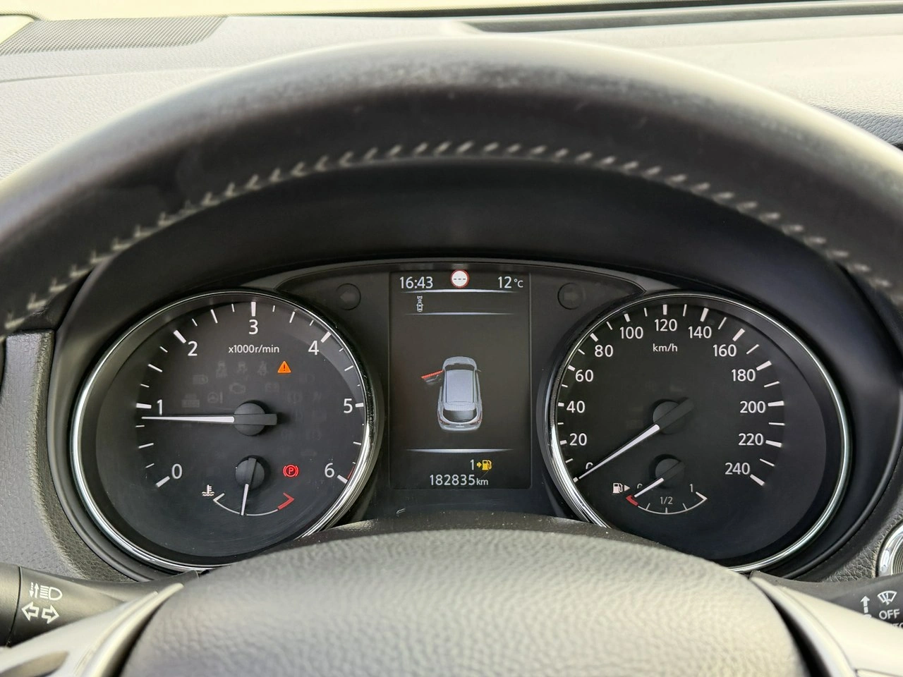Nissan Qashqai - Zdjęcie 27