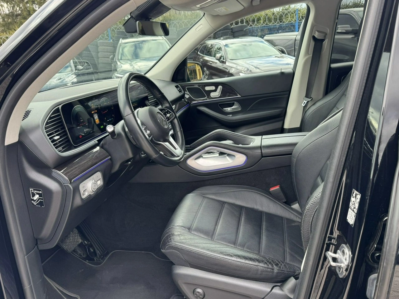 Mercedes GLE 300 - Zdjęcie 8