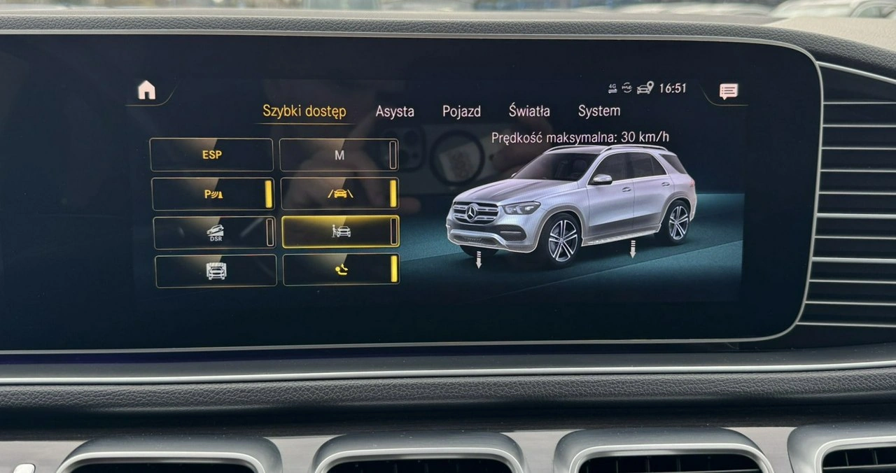 Mercedes GLE 300 - Zdjęcie 28