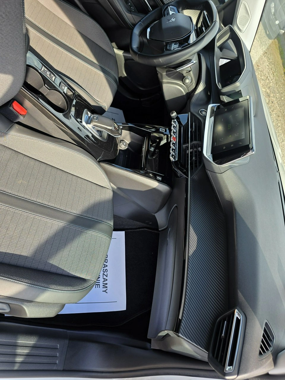 Peugeot 2008 - Zdjęcie 10
