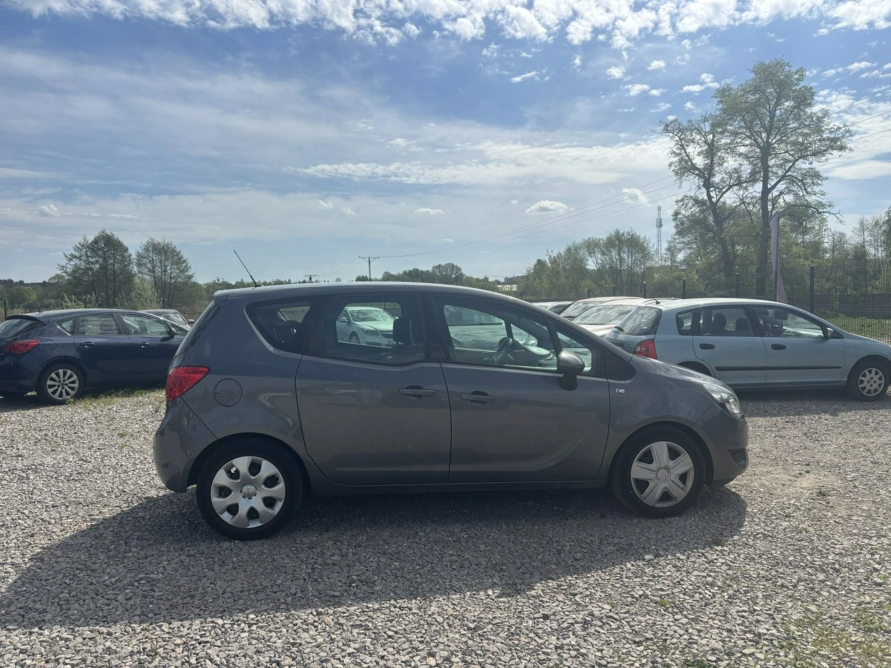 Opel Meriva - Zdjęcie 11