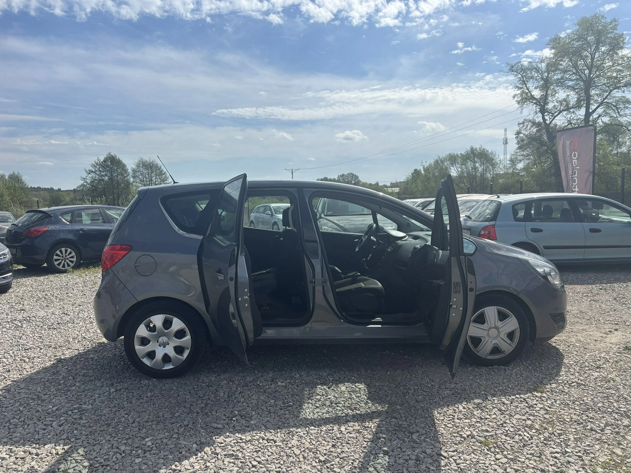 Opel Meriva - Zdjęcie 30