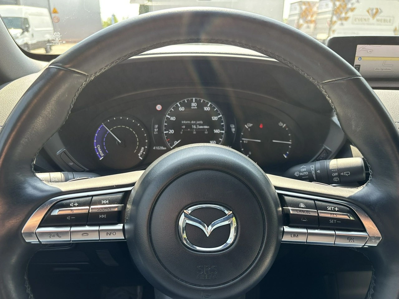 Mazda MX-30 - Zdjęcie 21
