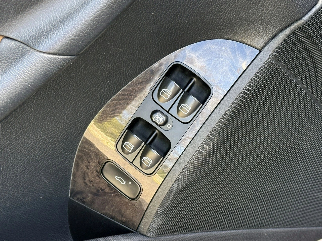 Mercedes CLK 350 - Zdjęcie 16
