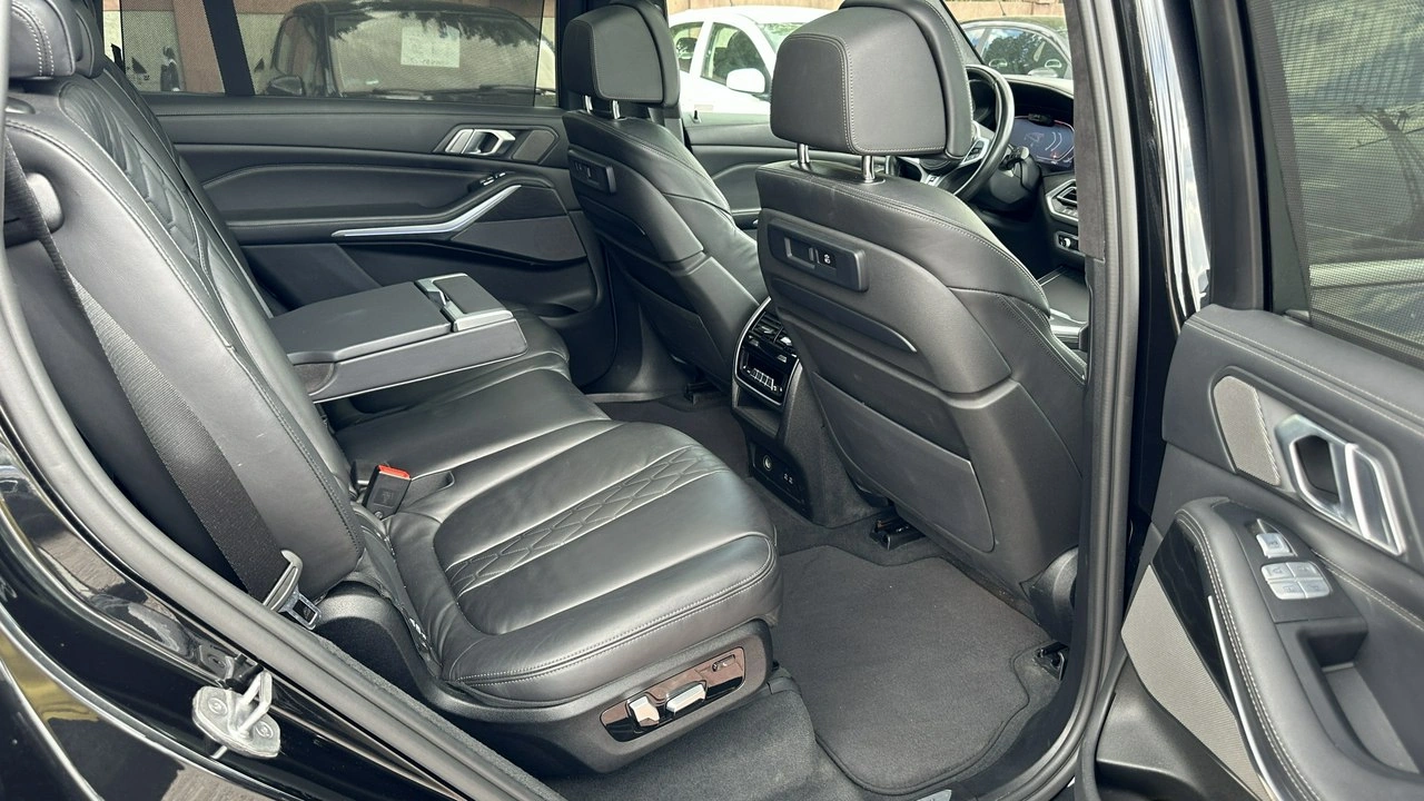 BMW X7 - Zdjęcie 38