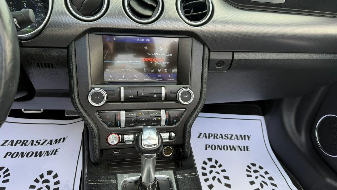 Ford Mustang - Zdjęcie 6