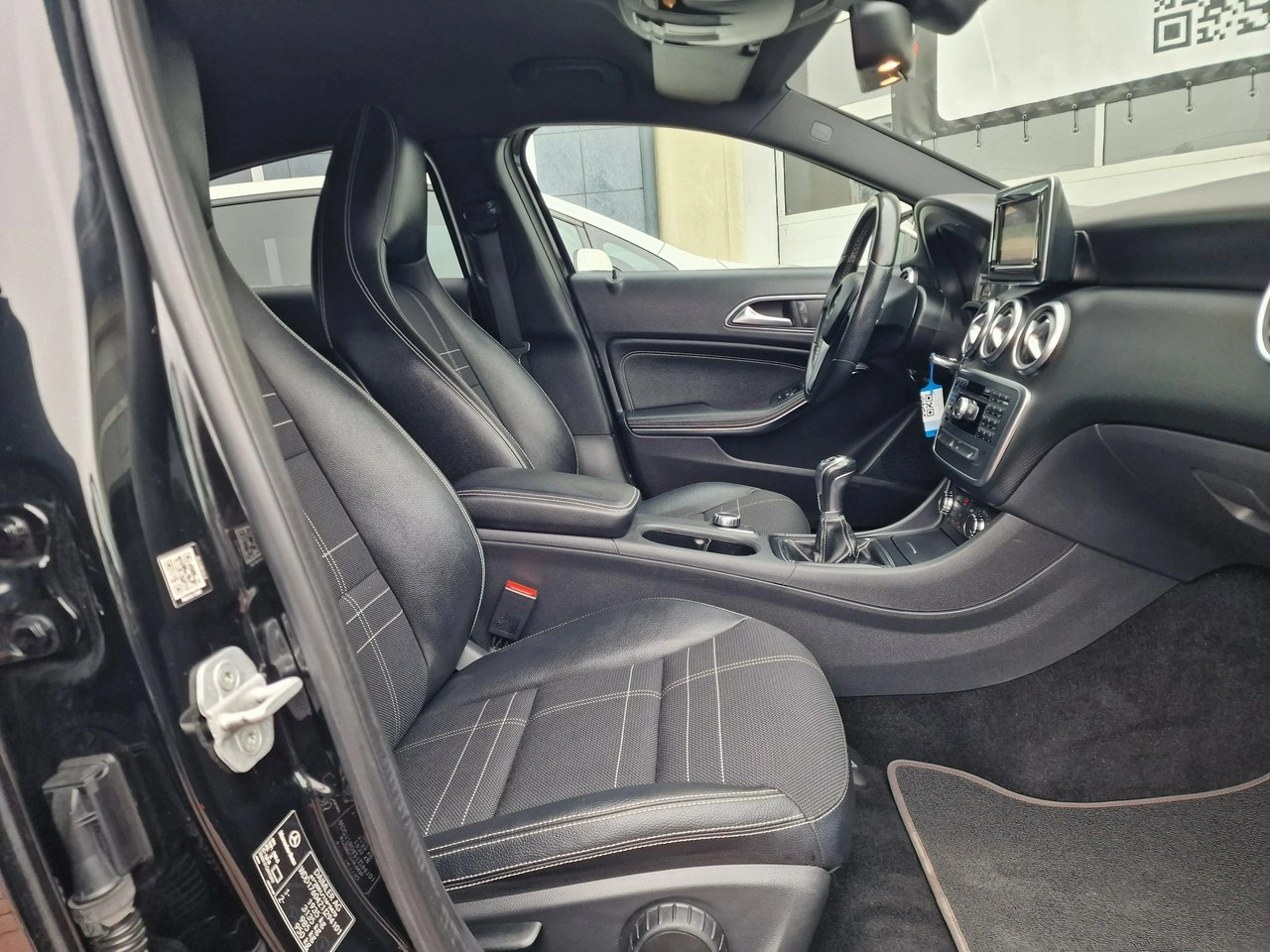 Mercedes A 180 - Zdjęcie 22
