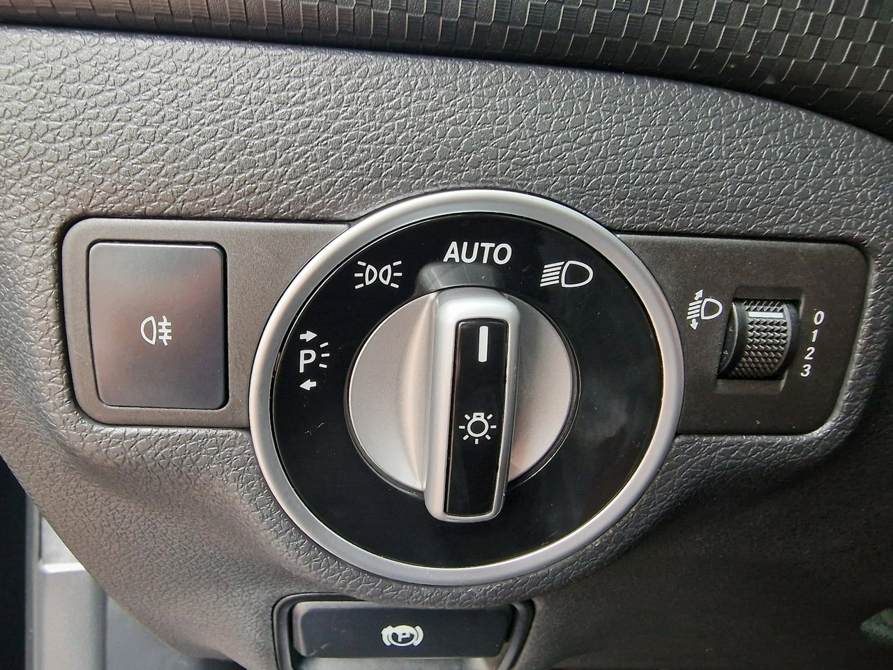 Mercedes A 180 - Zdjęcie 34