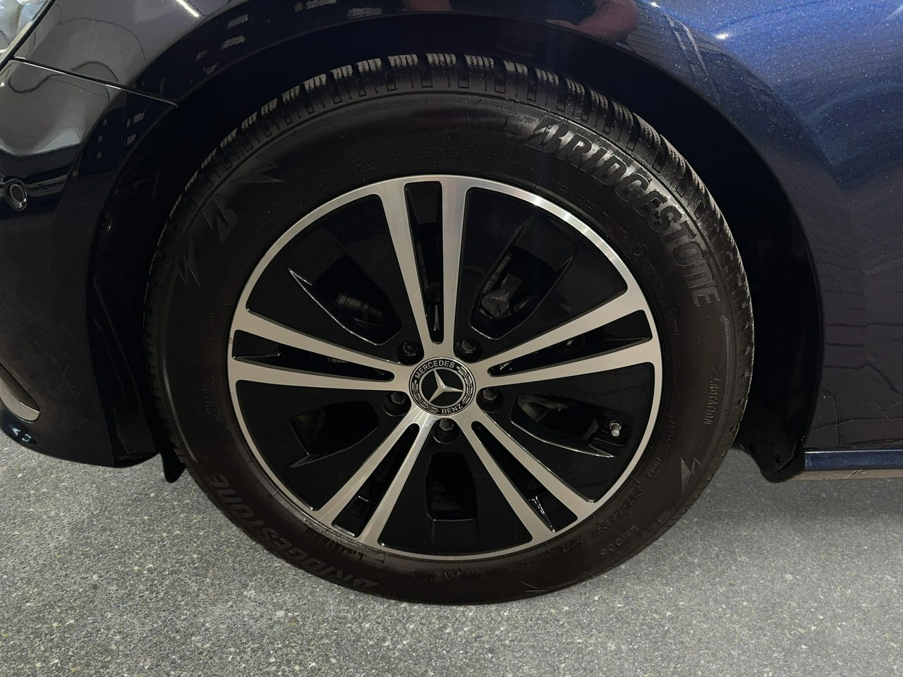 Mercedes E 220 - Zdjęcie 9