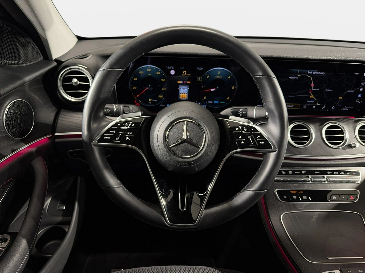 Mercedes E 220 - Zdjęcie 15