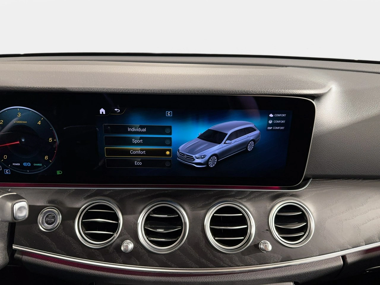 Mercedes E 220 - Zdjęcie 26