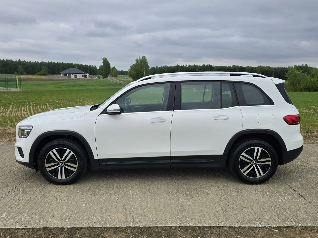Mercedes GLB - Zdjęcie 8