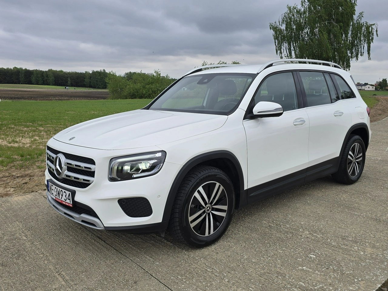 Mercedes GLB - Główne zdjęcie