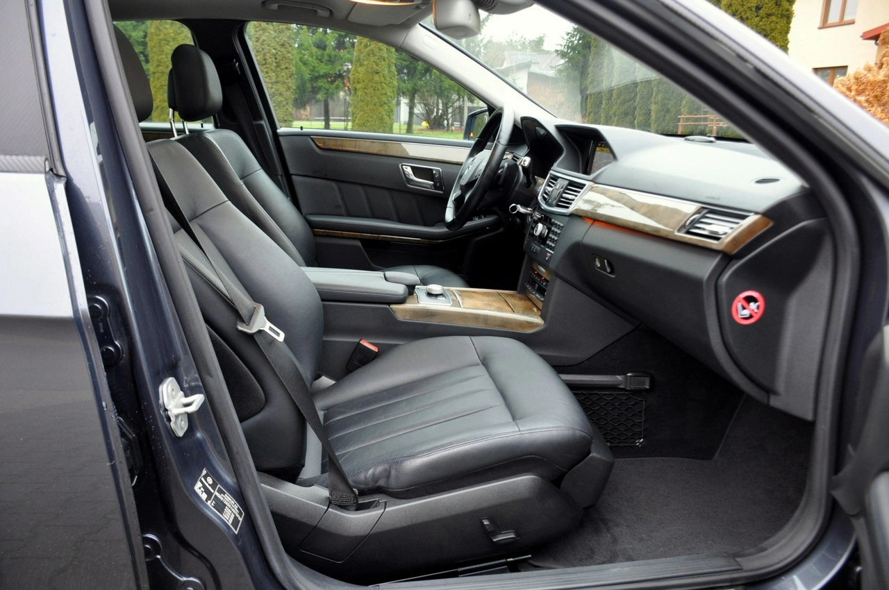 Mercedes E 350 - Zdjęcie 16