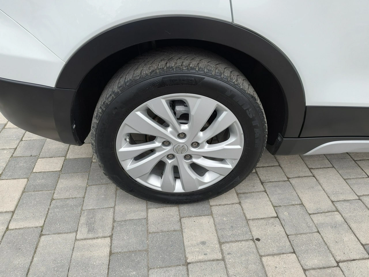 Suzuki SX4 S-Cross - Zdjęcie 29