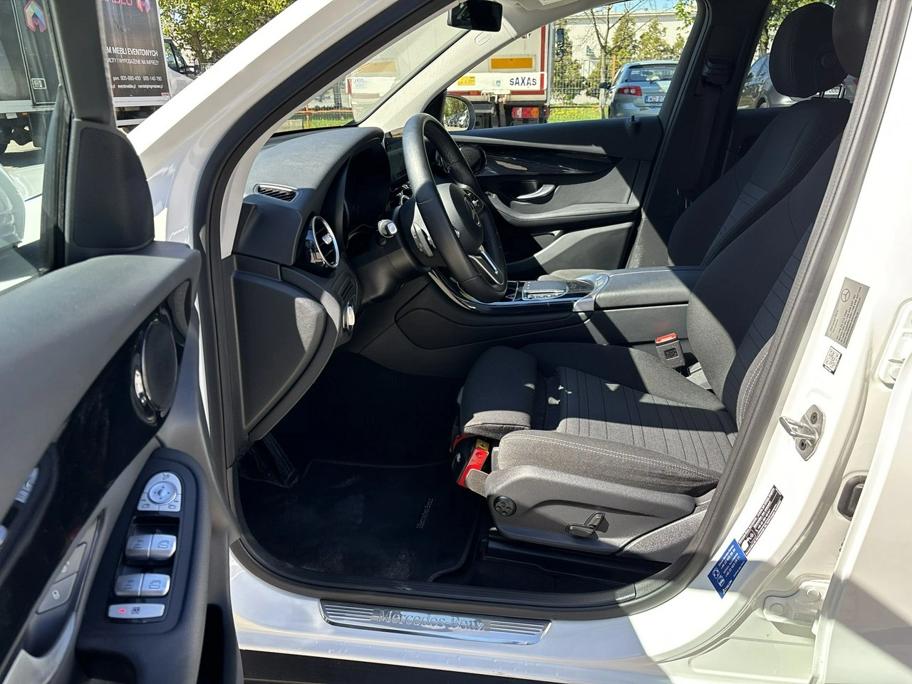 Mercedes GLC 200 - Zdjęcie 10