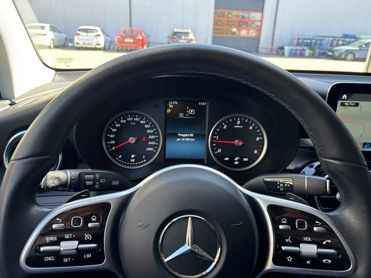 Mercedes GLC 200 - Zdjęcie 21
