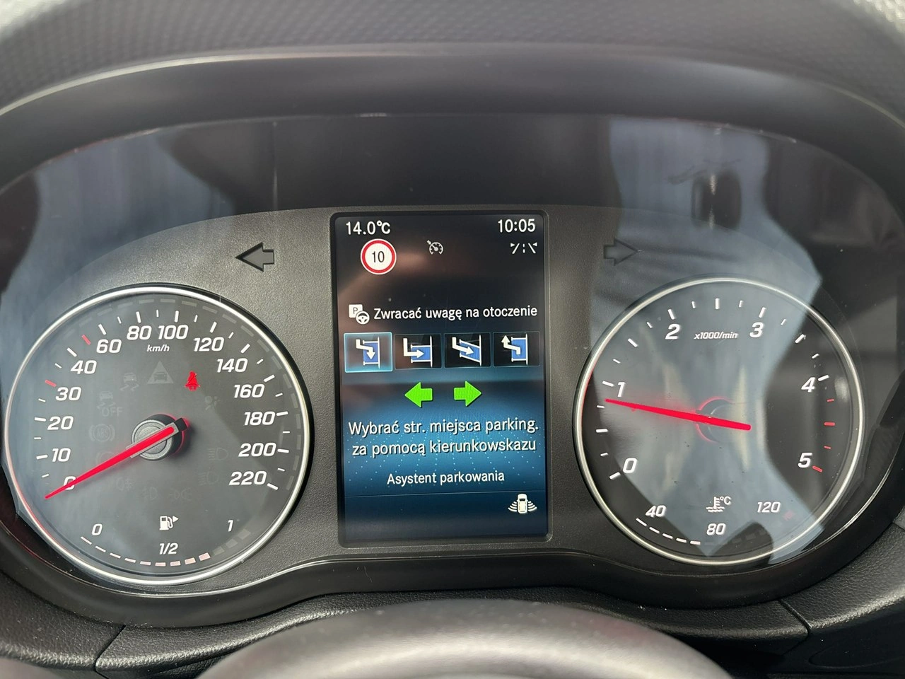 Mercedes Citan Tourer - Zdjęcie 17