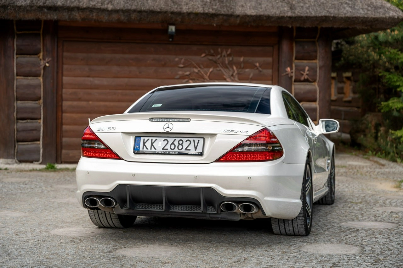 Mercedes SL 63 AMG - Zdjęcie 12