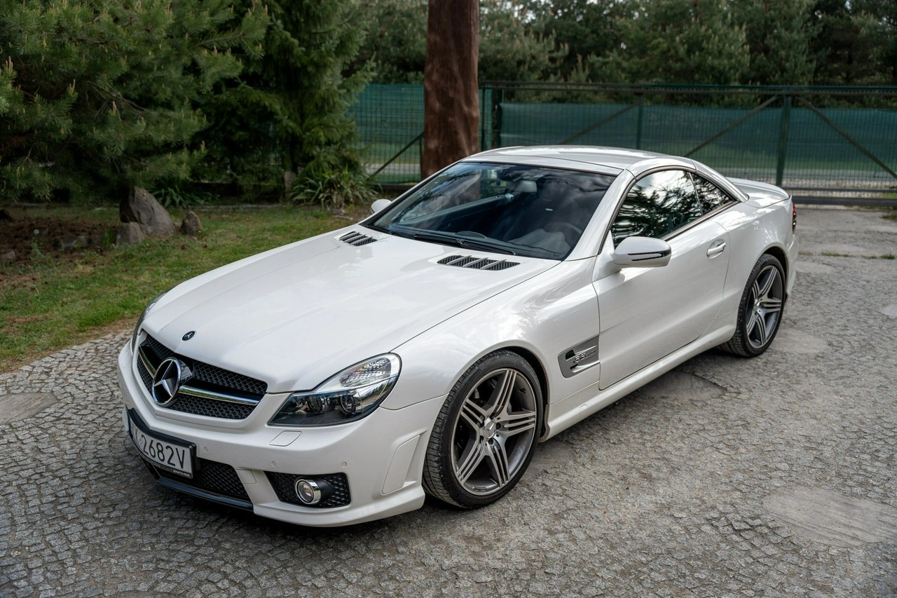 Mercedes SL 63 AMG - Zdjęcie 20