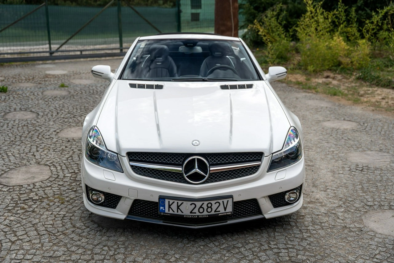 Mercedes SL 63 AMG - Zdjęcie 22