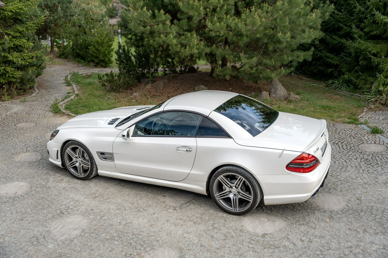 Mercedes SL 63 AMG - Zdjęcie 26