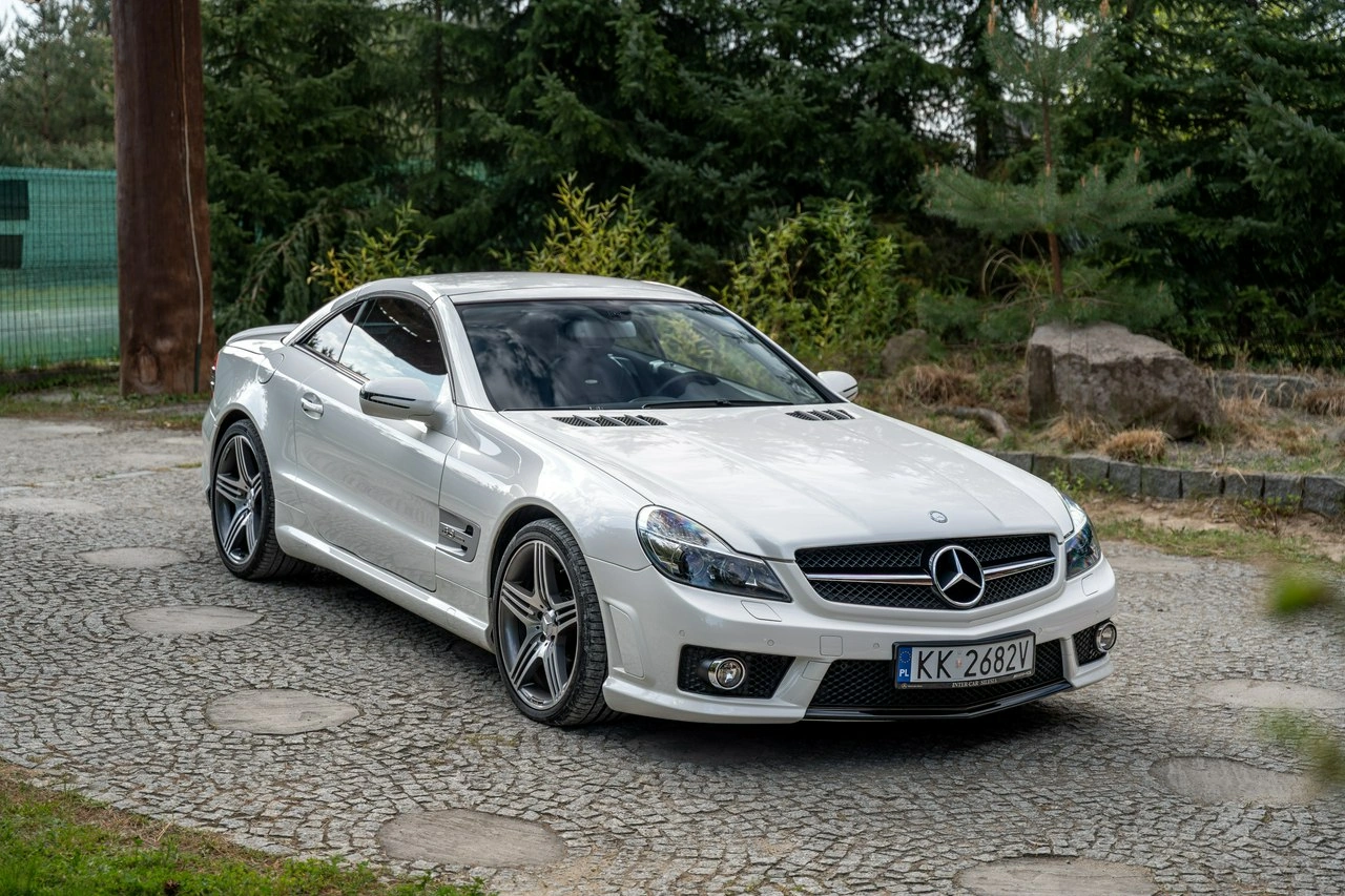 Mercedes SL 63 AMG - Zdjęcie 36
