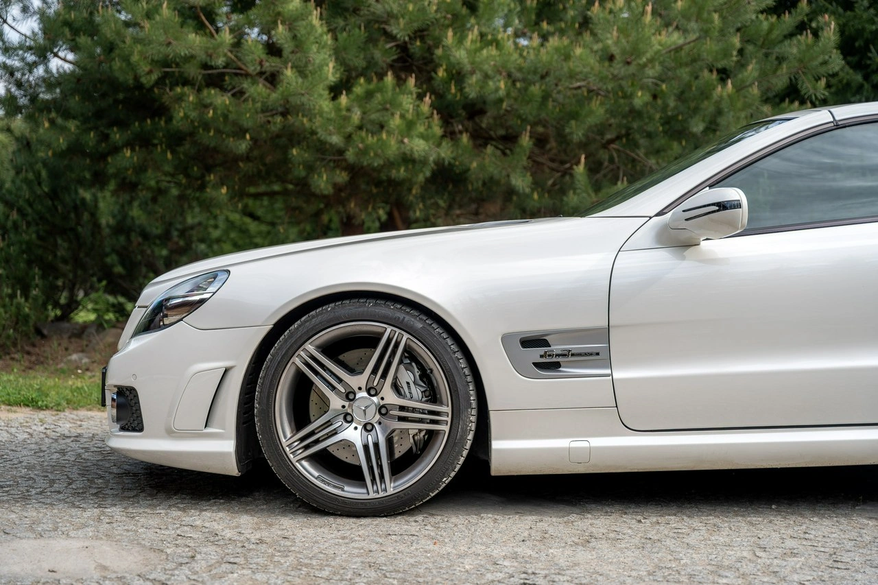 Mercedes SL 63 AMG - Zdjęcie 7