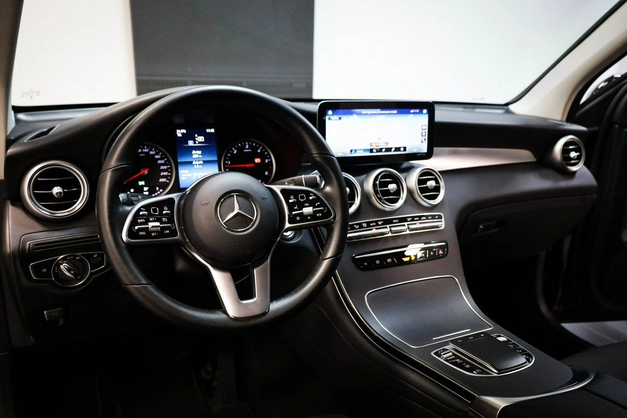 Mercedes GLC 200 - Zdjęcie 16