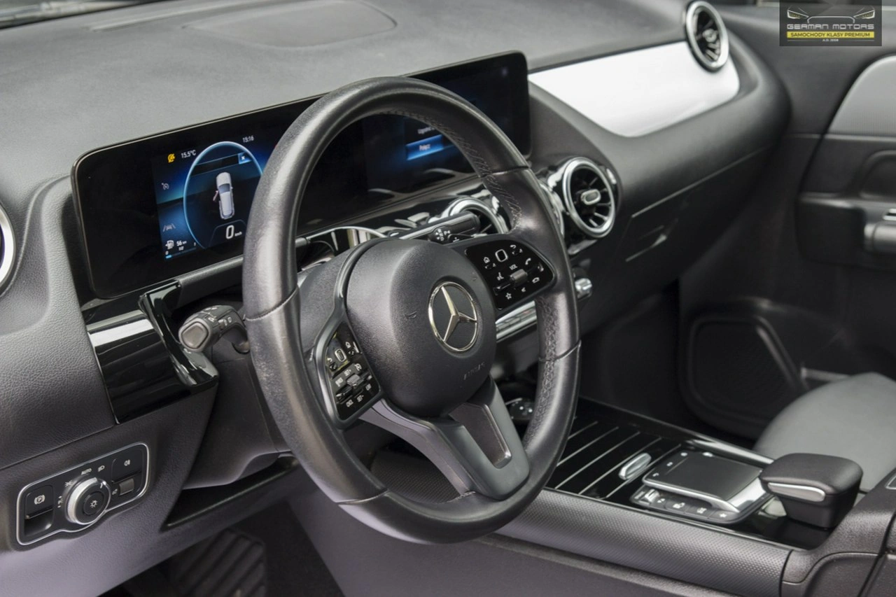 Mercedes GLA 200 - Zdjęcie 19
